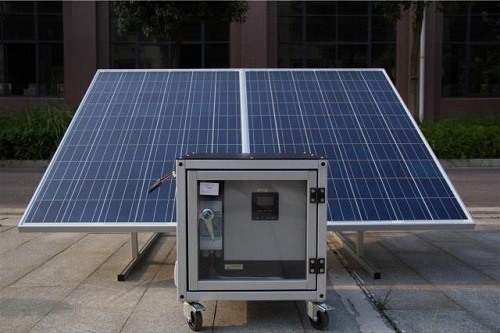 Off Grid Portable Solar Generator Plug N Play 100 Watt Solar Panel 