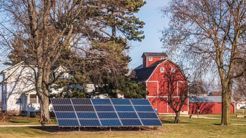 community solar vs home solar